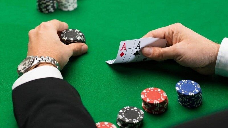 Giới thiệu tổng quan về bài xì dách Vua99